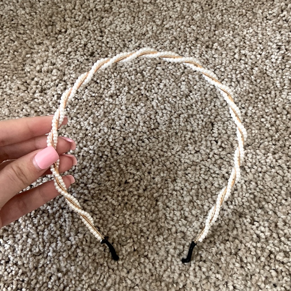 Pearl and gold headband